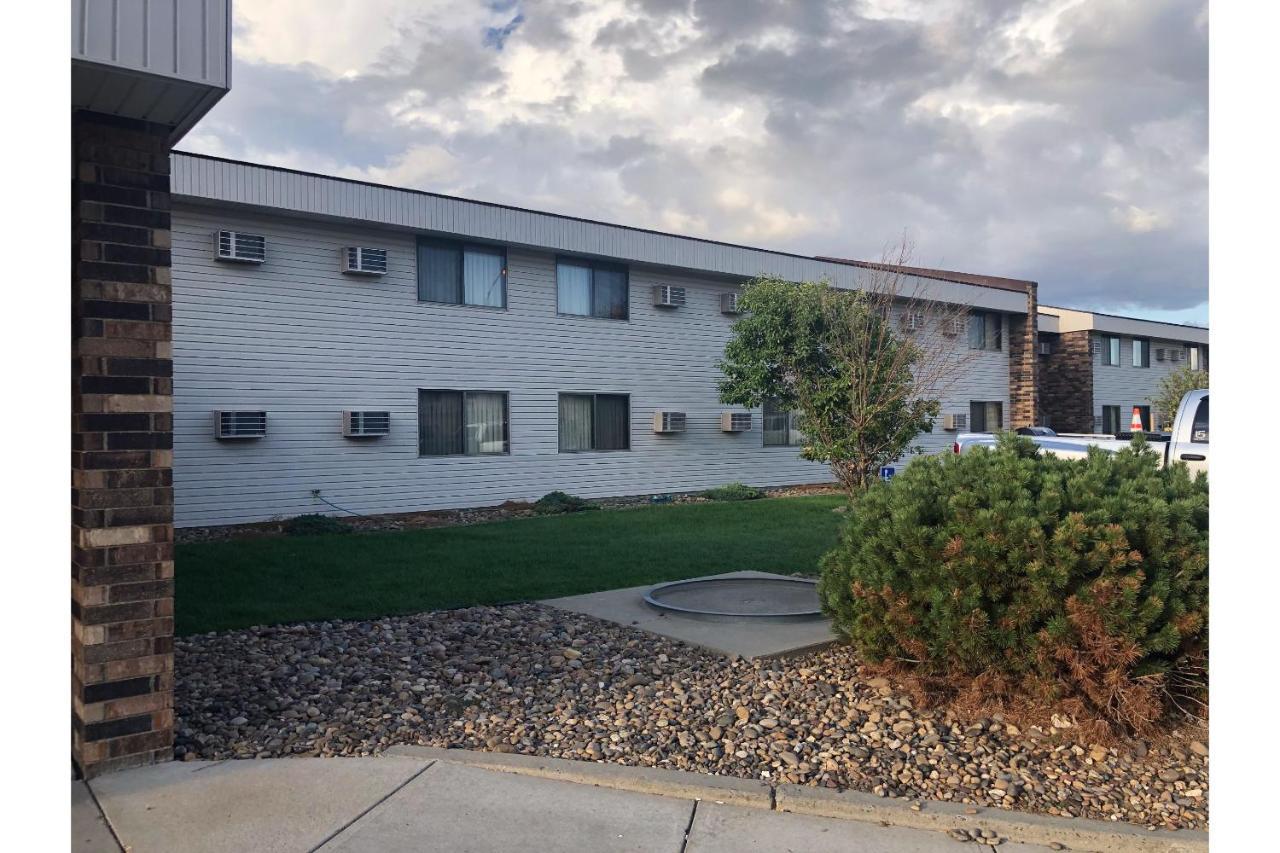Oyo Hotel Glendive - Yellowstone River Ngoại thất bức ảnh
