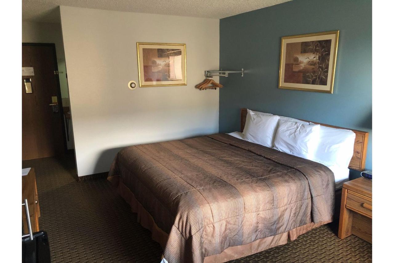 Oyo Hotel Glendive - Yellowstone River Ngoại thất bức ảnh
