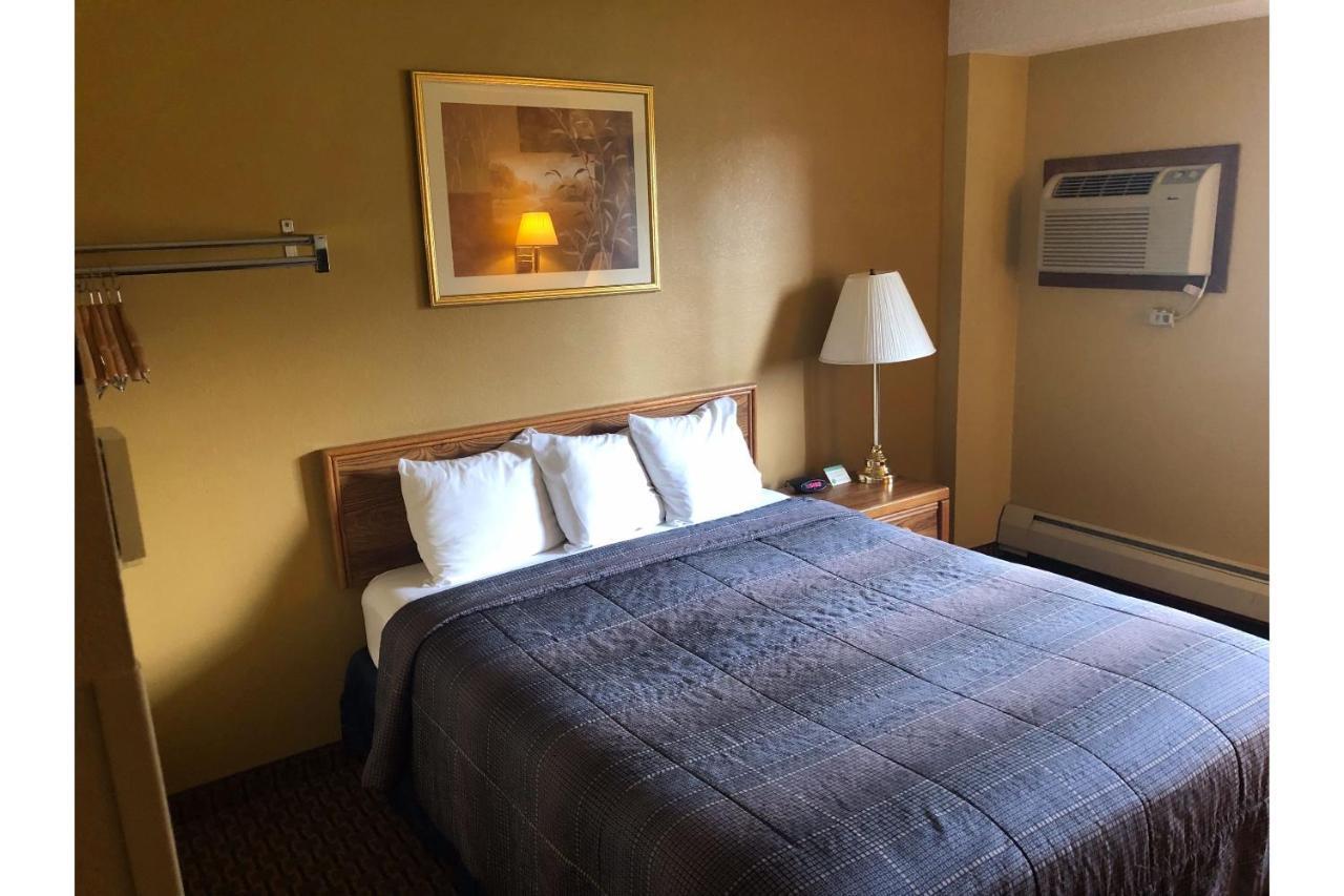 Oyo Hotel Glendive - Yellowstone River Ngoại thất bức ảnh