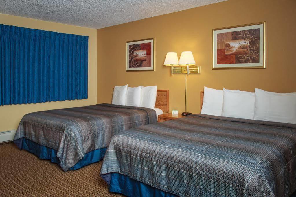 Oyo Hotel Glendive - Yellowstone River Ngoại thất bức ảnh